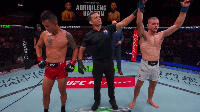 Cody Haddon Stops Qileng Aori in Round 2 at UFC Fight Night