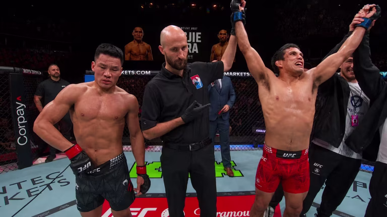 Rodrigo Vera Stops Zhu Kangjie in Round 1 at UFC Fight Night