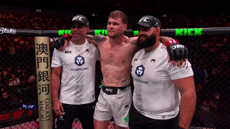 Jake Matthews Defeats Carlston Harris by Decision at UFC Fight Night