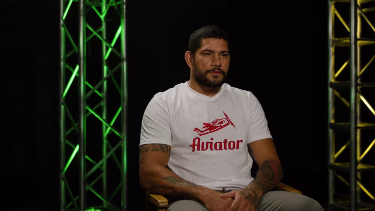 Alex Pereira Chases Three-Division History Against Ciryl Gane at UFC White House
