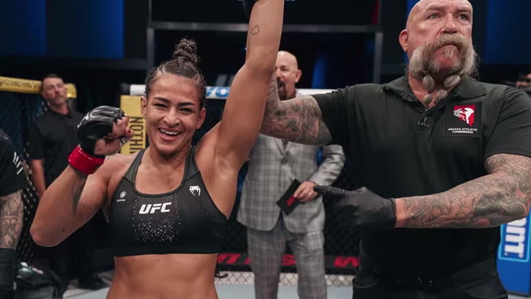 Bia Mesquita Overcomes Early Scare to Submit Melissa Dixon with First-Round Armbar