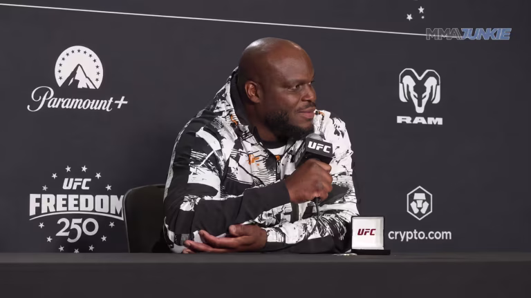 Derrick Lewis Gets 75 Clean UFC Drug Test Pin and Delivers Classic One-Liner