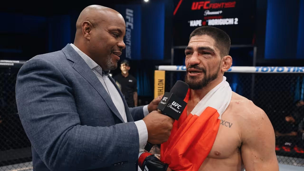 Gaston Bolanos Outworks Michael Aswell for Hard-Earned Decision Victory at UFC Fight Night