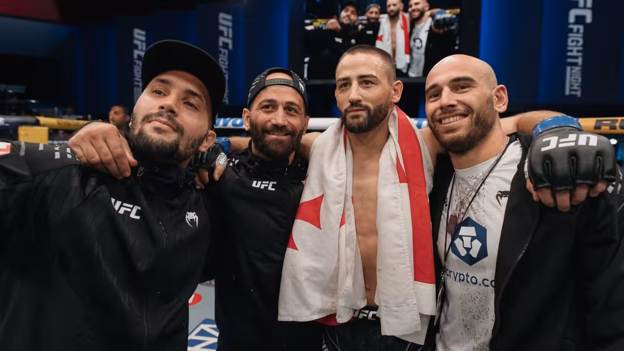 Luana Santos earned a dominant unanimous decision win over Karol Rosa at UFC Fight Night.