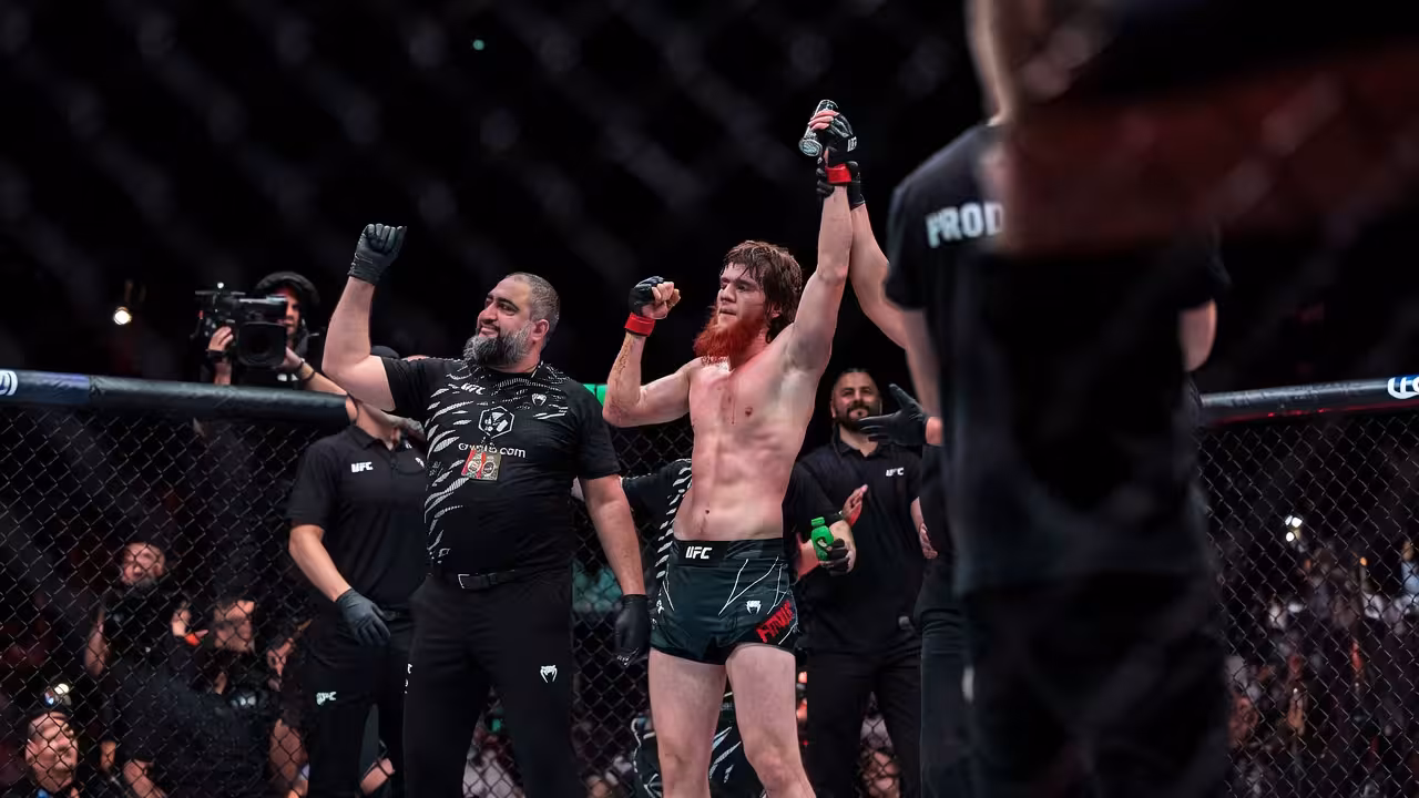 Sharaputdin Magomedov Outstrikes Michel Pereira