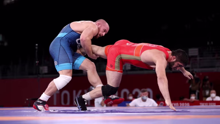 Abdulrashid Sadulaev’s Knee Injury Looks Less Severe Than Feared — And He’s Already Looking Ahead