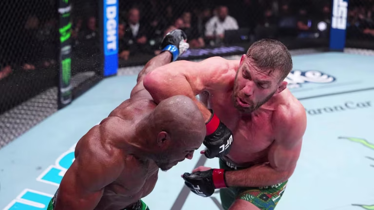 Dricus Du Plessis Controls Kamaru Usman Over Five Rounds for Decision Win