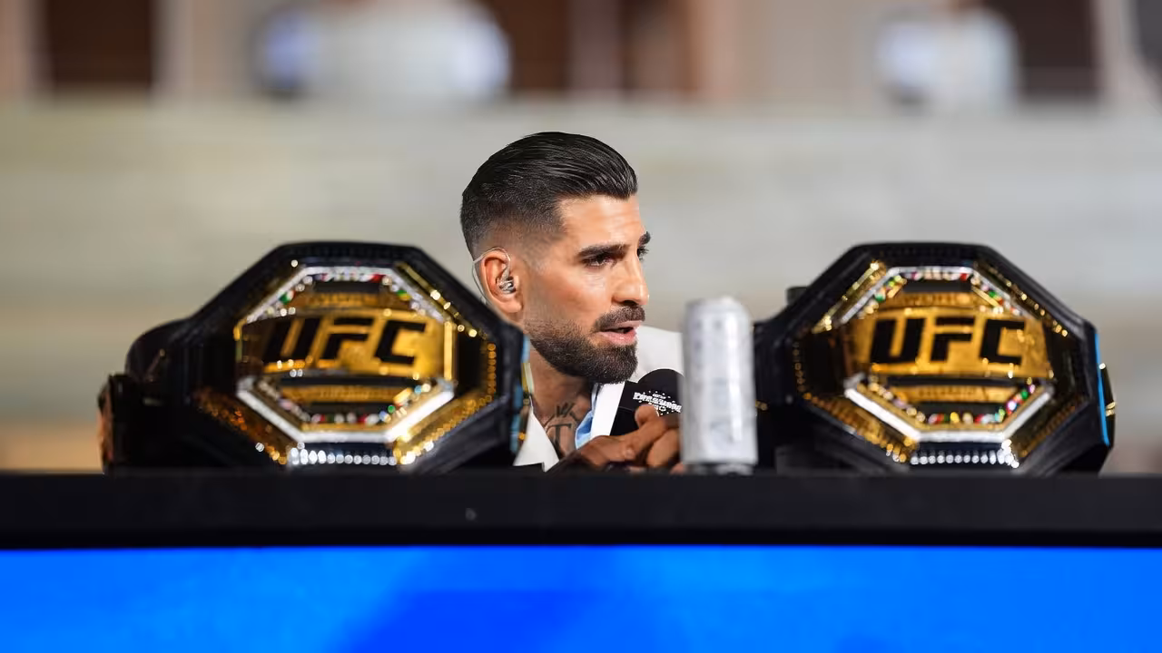 Ilia Topuria Responds to Conor McGregor Copying Accusations