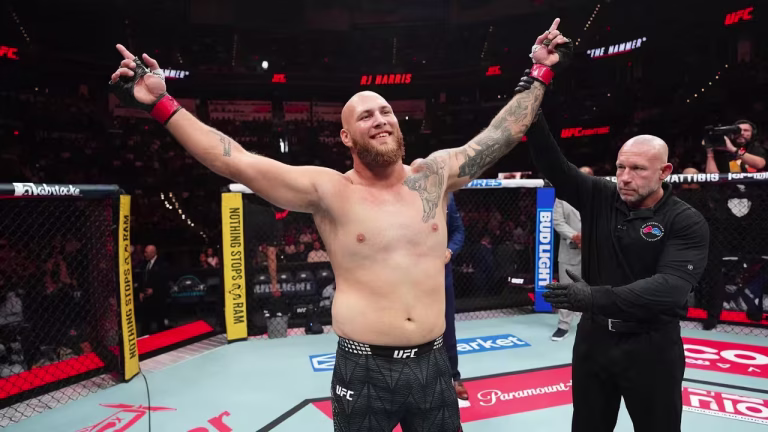 RJ Harris Scores First-Round TKO Over Alvin Hines in UFC Debut