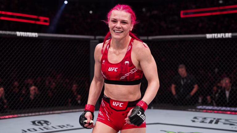 Gillian Robertson MMA Profile Record, Stats, Biography, UFC Career & Fight History