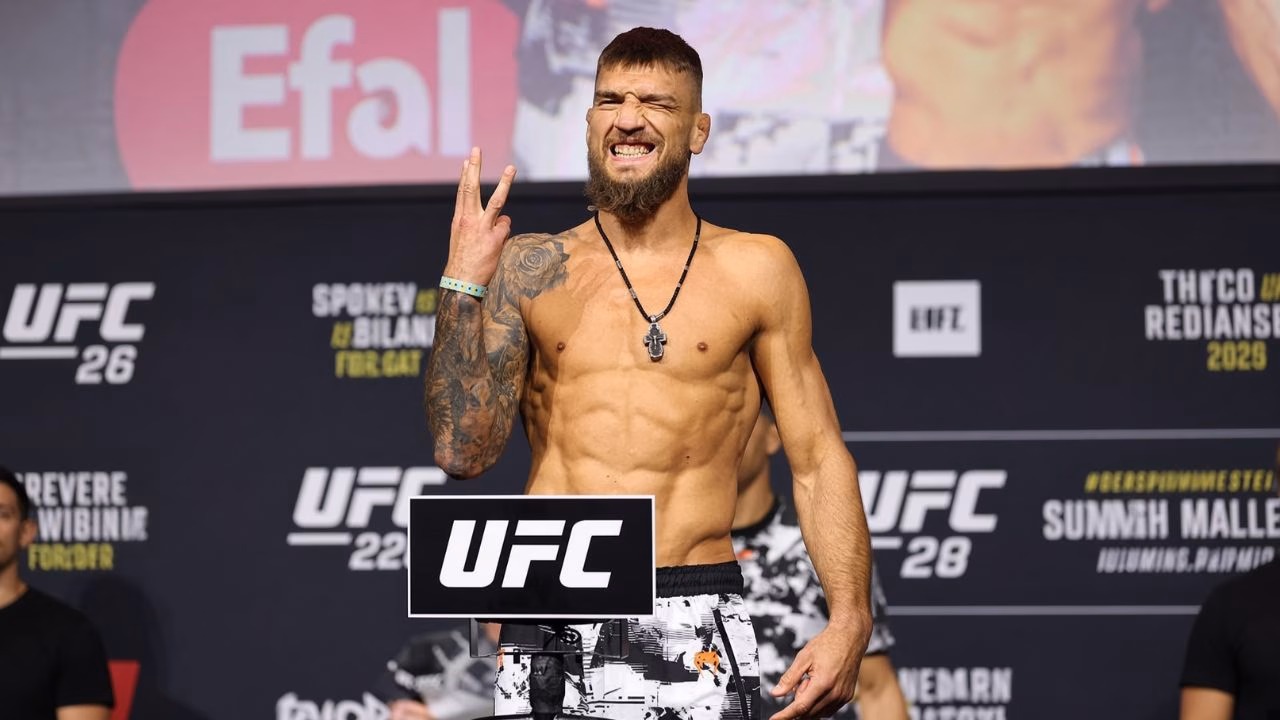 Yaroslav Amosov MMA Profile Record, Stats, Biography, UFC Career & Fight History