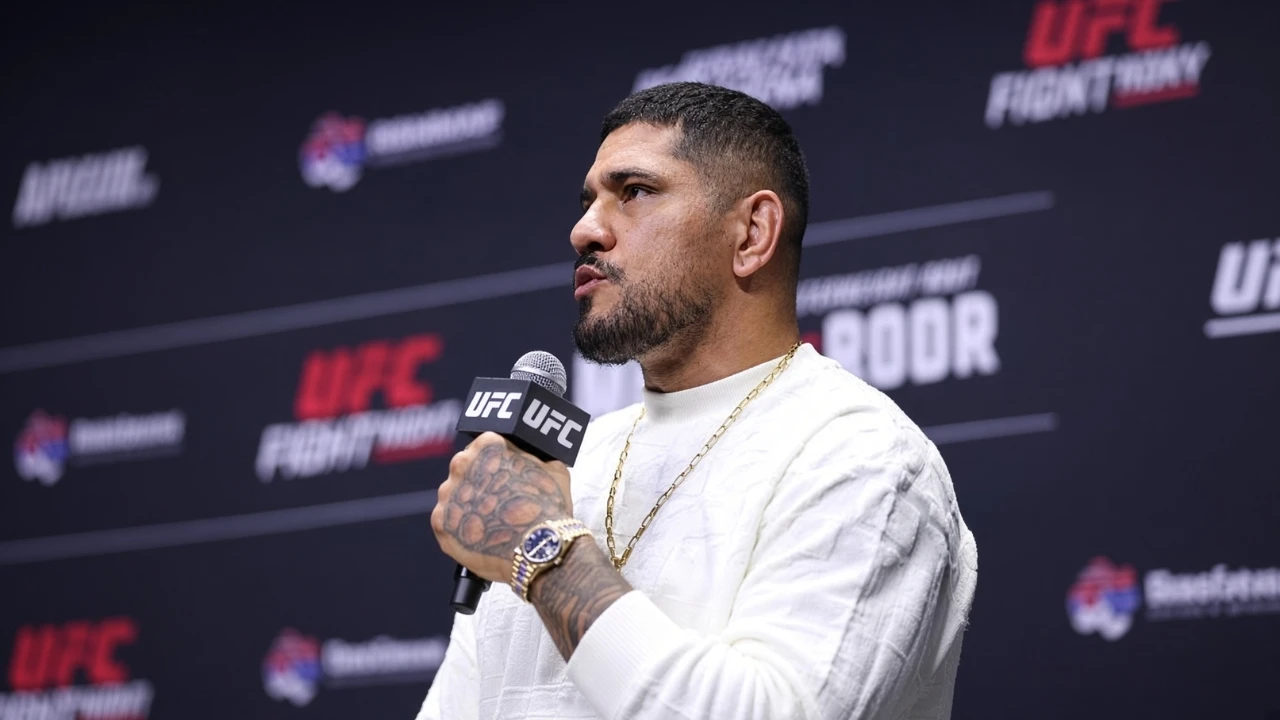Alex Pereira Wants Ciryl Gane Rematch at Madison Square Garden