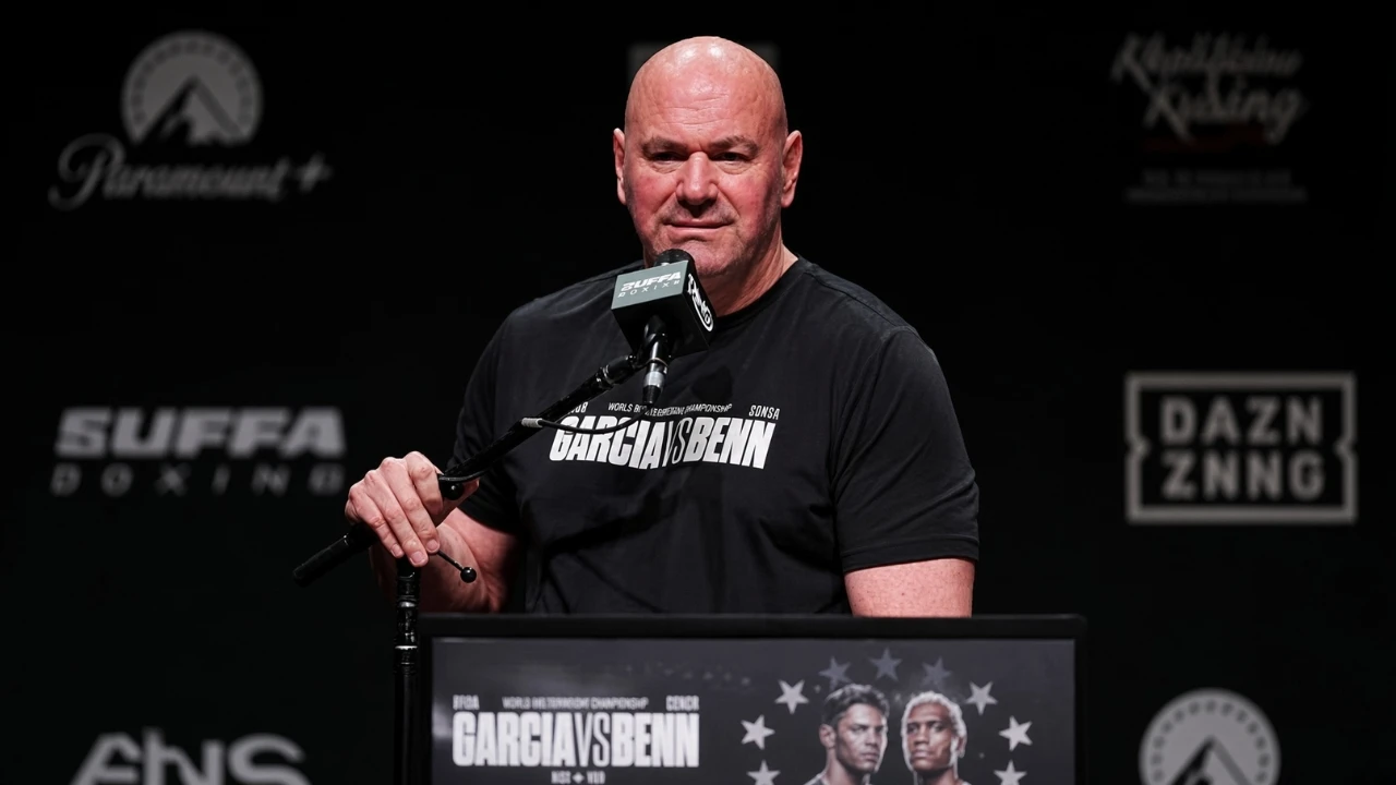 Dana White Denies Banning Oscar De La Hoya From Garcia-Benn
