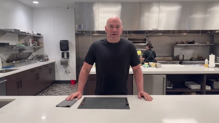 Dana White Tees Up Noche UFC and Garcia-Benn Doubleheader