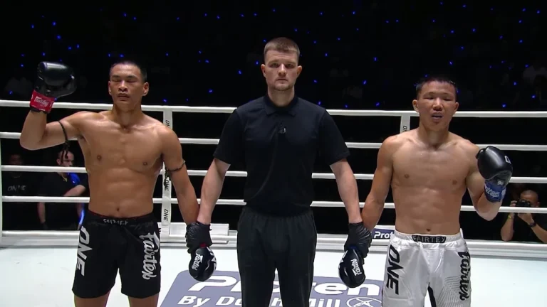 Petsiam Stays Unbeaten in ONE With Decision Over Wang Zhongxian