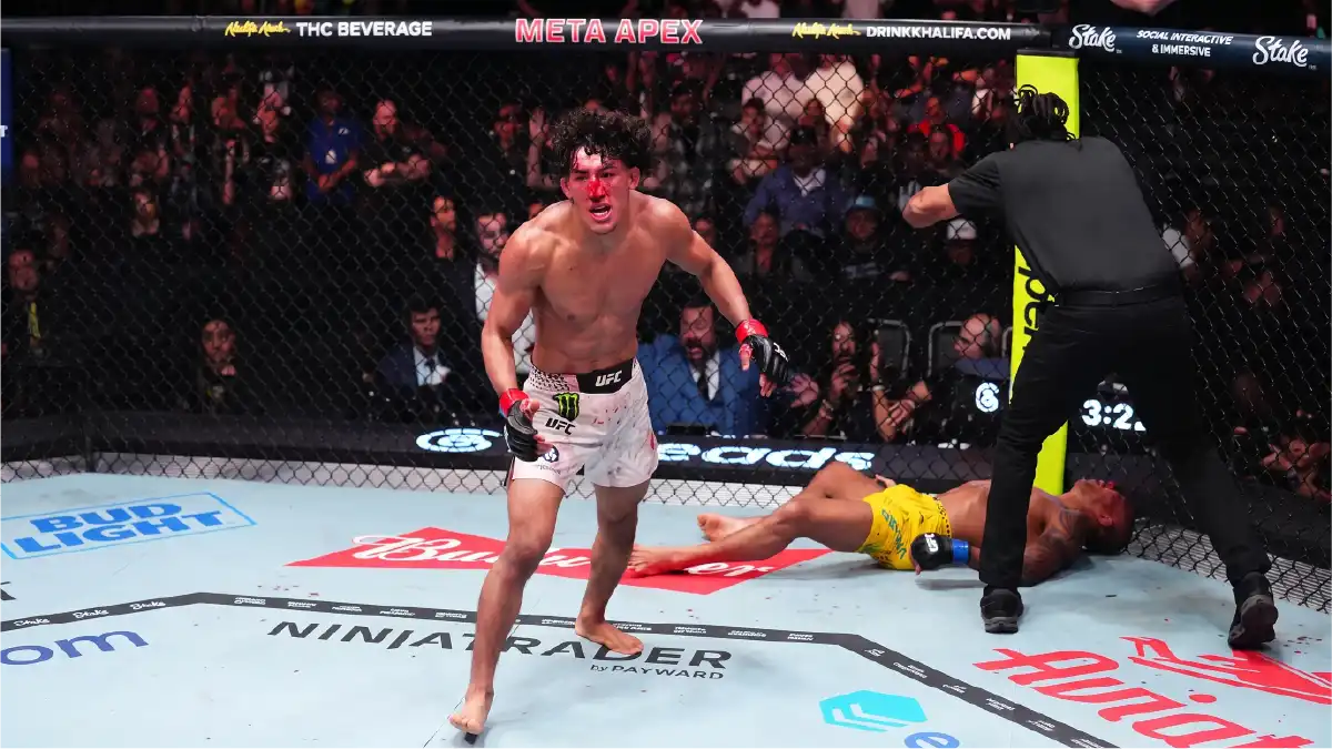 Raul Rosas Jr. Stops Raoni Barcelos With Fifth-Round Slam in Main Event