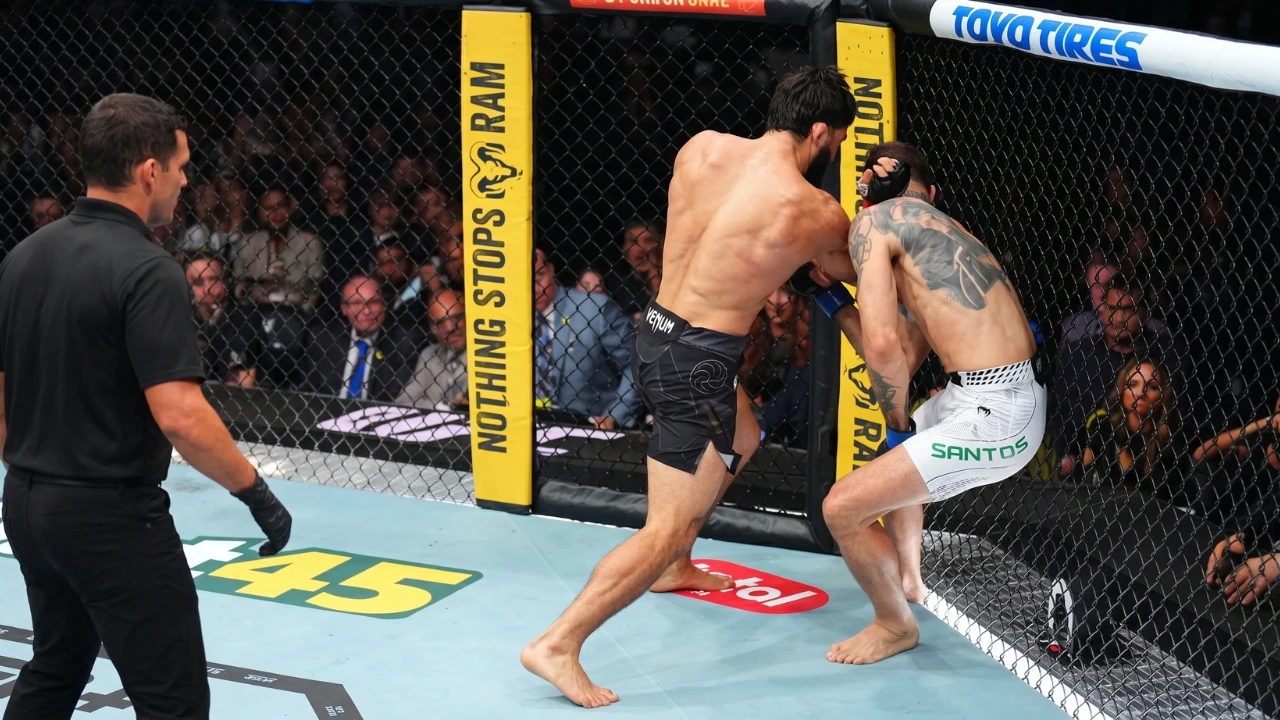Arman Tsarukyan Says Second Elbow on Mauricio Ruffy Was Just in Case