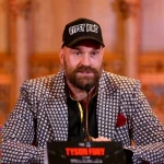 Tyson Fury Tells Anthony Joshua He Will Make It a Quick KO